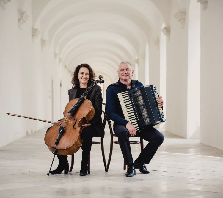 KLAUS PAIER & ASJA VALCIC